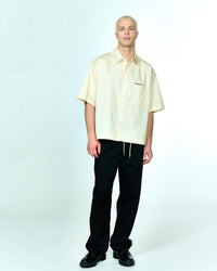 Hopeium Poplin overhemd met logo in de kleur beige — afbeelding 3 van 4