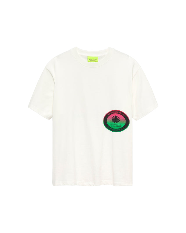 SURF CENTRE TEE WASHED WHITE van New Amsterdam Surf Association in de kleur wit