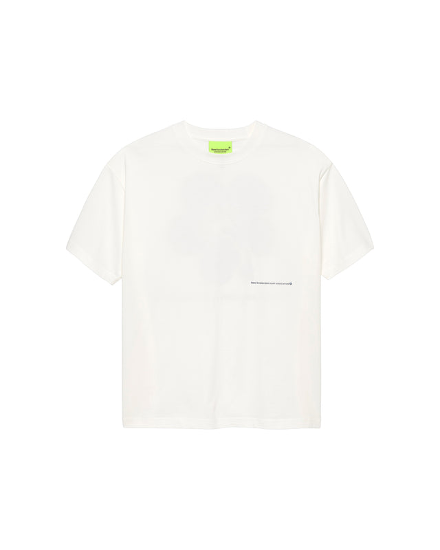 HIBISCUS TEE WASHED WHITE van New Amsterdam Surf Association in de kleur wit