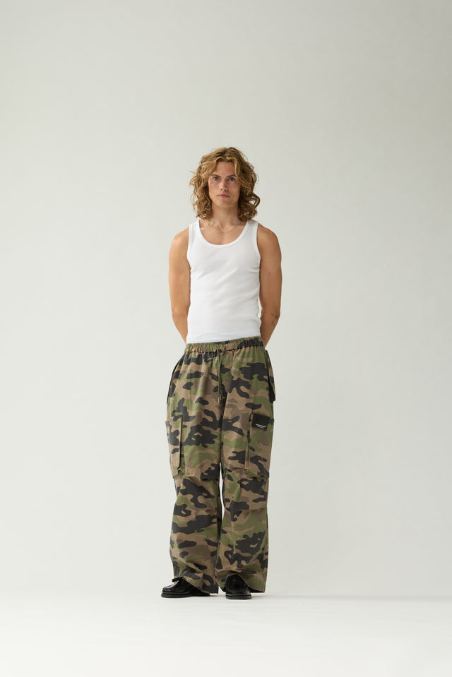 CARGO PANTS
