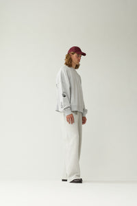 KNOCKED CREWNECK van New Amsterdam Surf Association in de kleur grijs — afbeelding 3 van 4