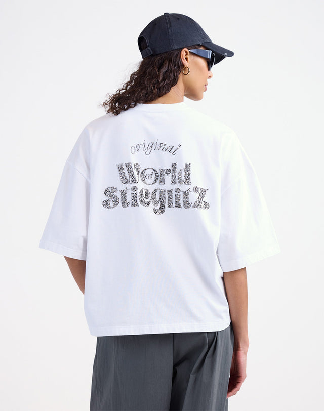 World Of Stieg Boxy T-shirt van Stieglitz in de kleur wit