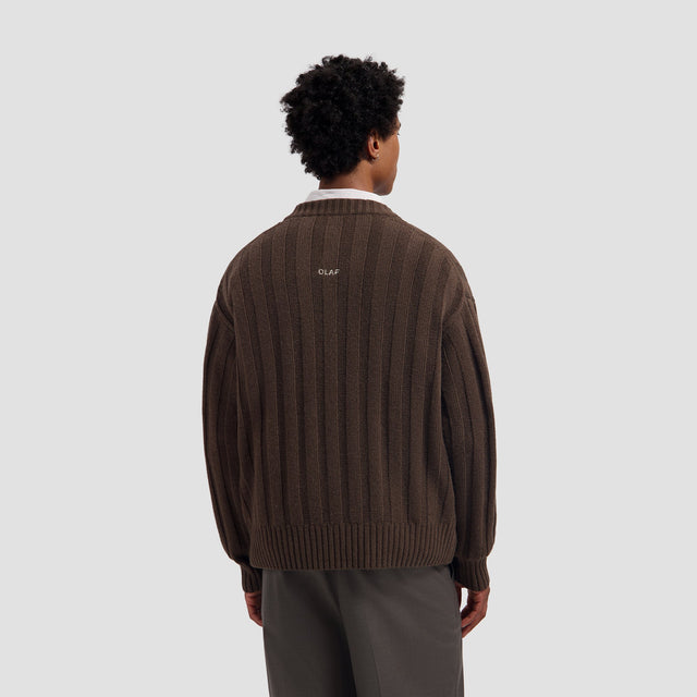 KNITTED V-NECK