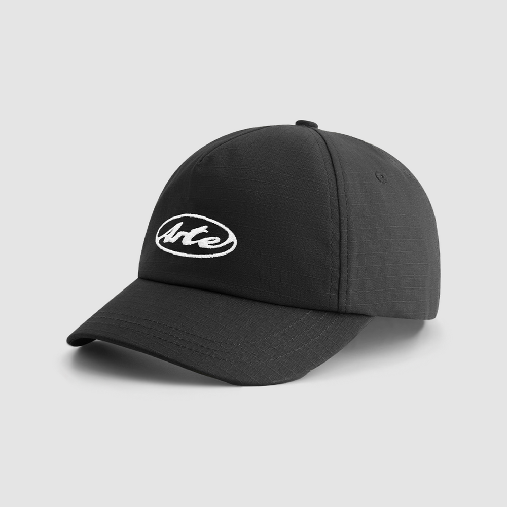 Round Logo Cap - Black