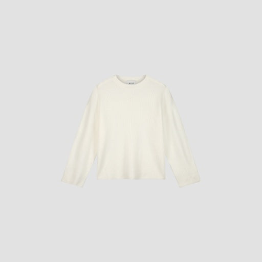M220705 - Cream